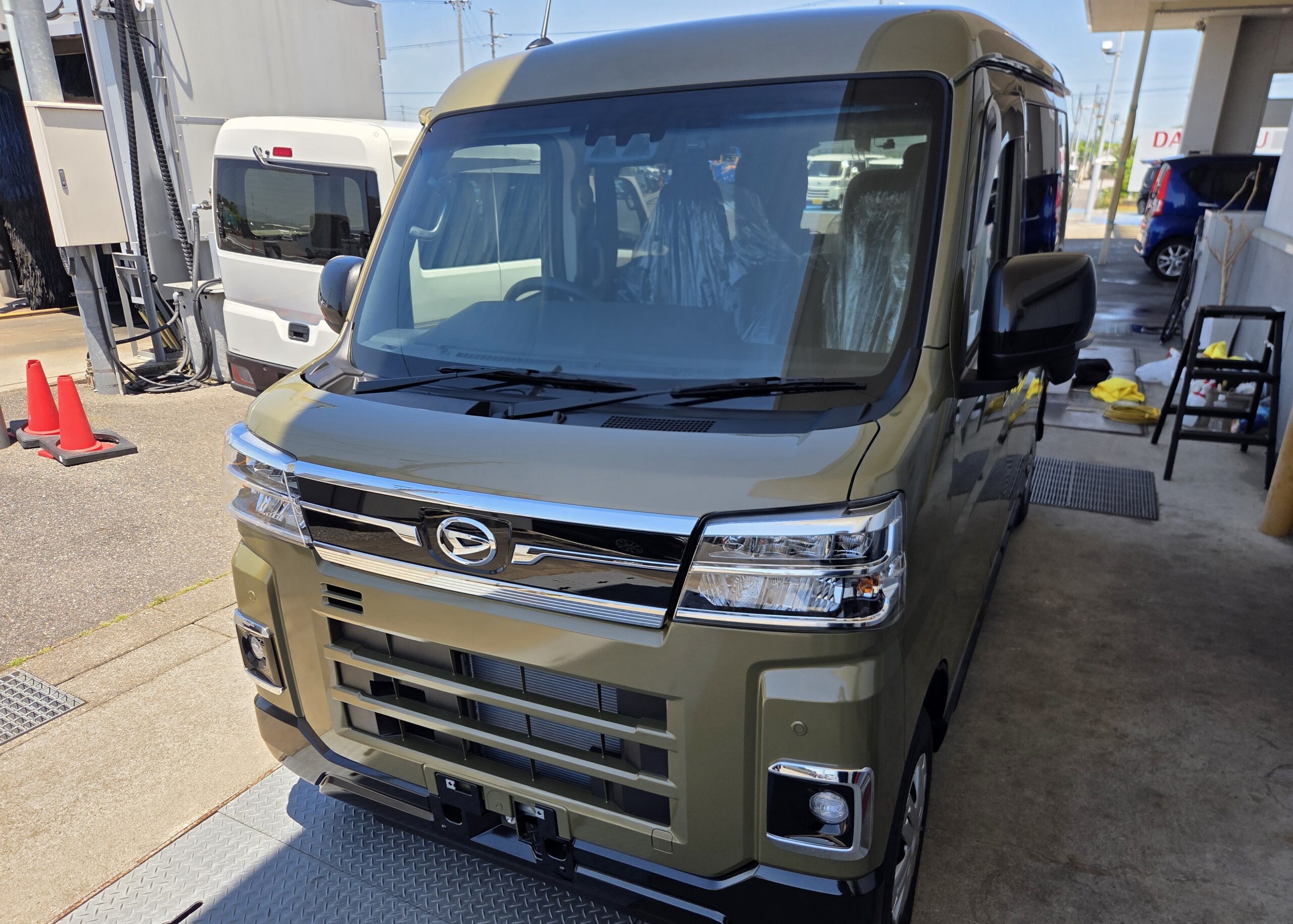 DAIHATSU  アトレー　　　ガラスコーティング